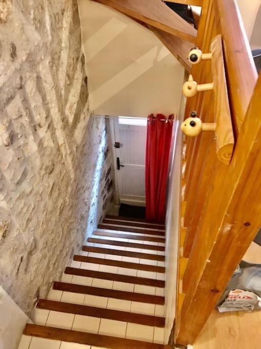 Lovely Duplex In The Center Of Apartment *